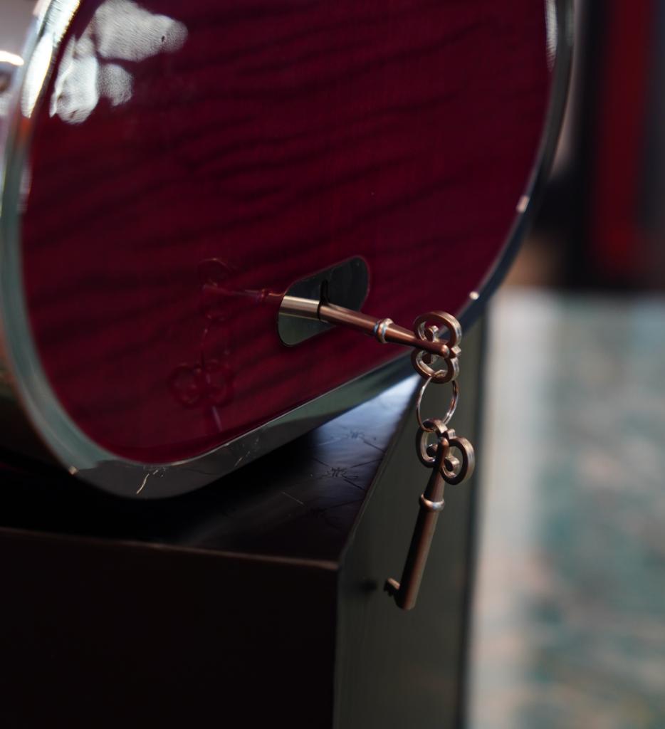RR Series Cigar Box